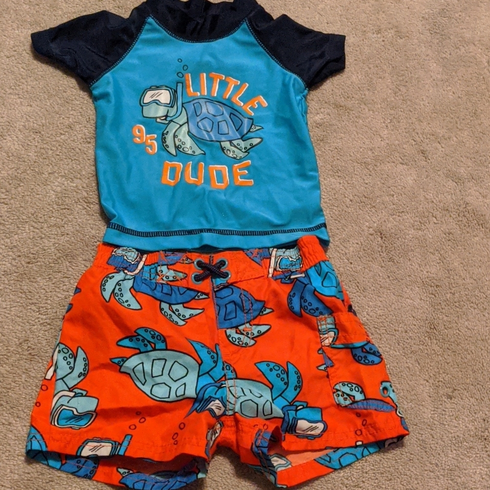 Rash guard and swim shorts set 9-12 months